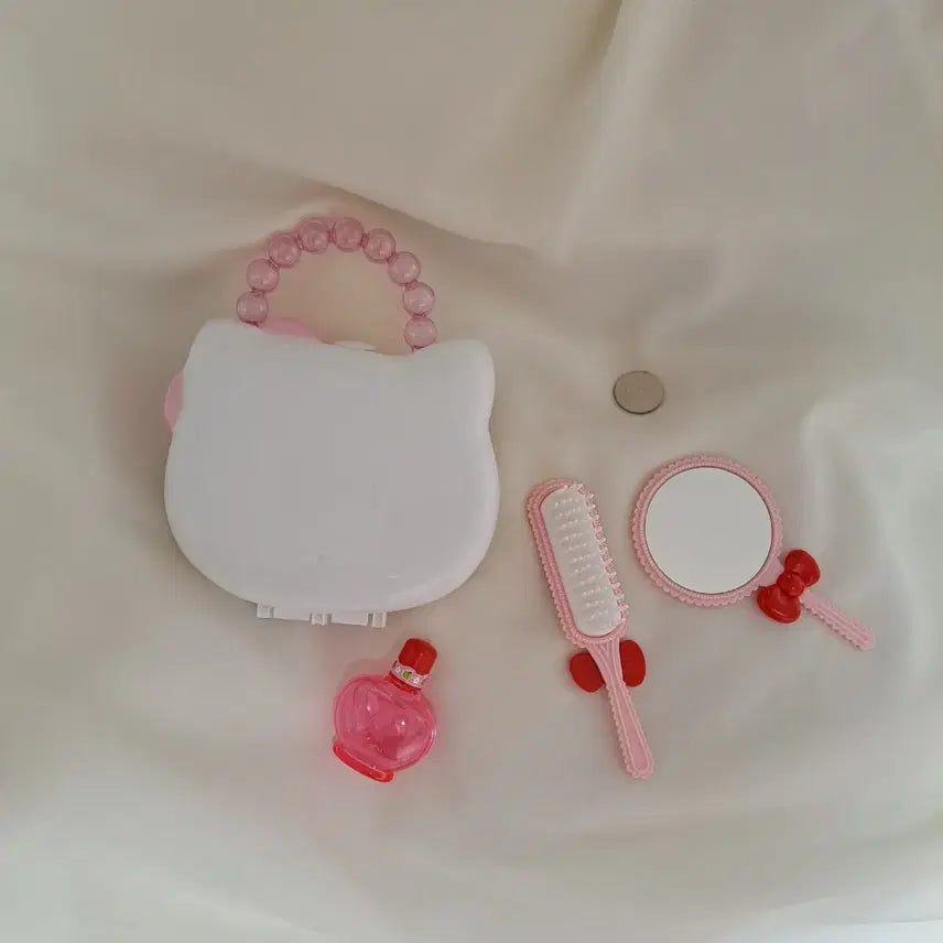 [BUNJANG] Hello Kitty Retro Cosmetic Set / 레트로 헬로티 백,브러쉬, 거울,케이스 세트 팔아요