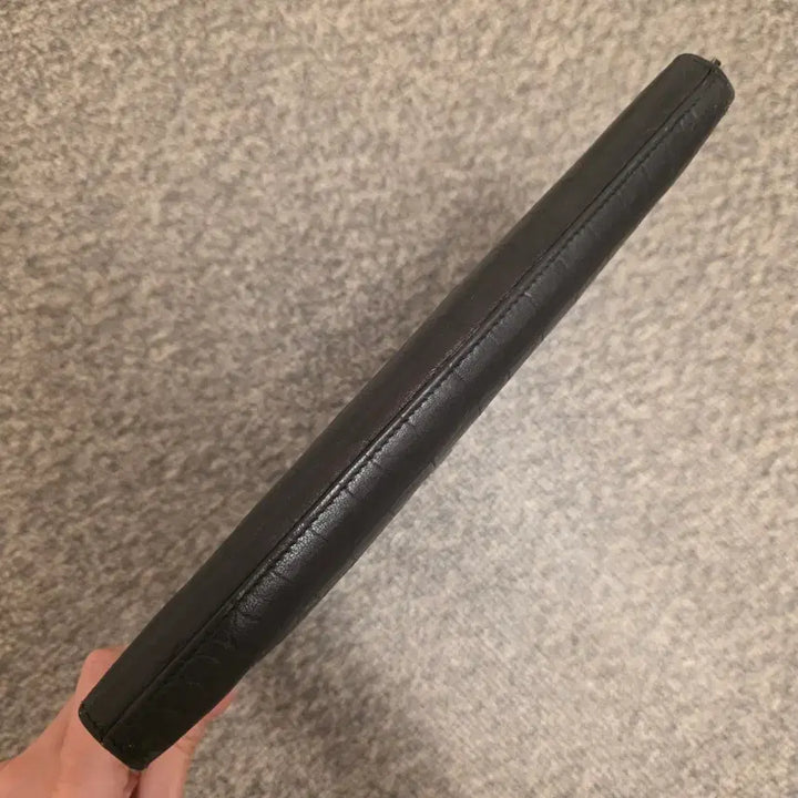 [BUNJANG] Saint Laurent Monogram Crocodile Embossed Clutch / 생로랑 모노그램 크로커다일 클러치