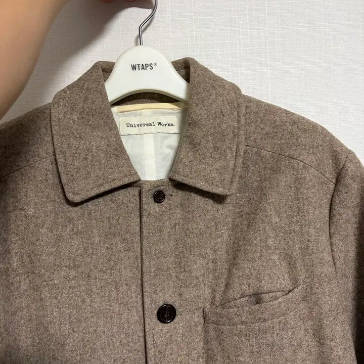 [BUNJANG] Universal Works Topcoat Beige M / 유니버셜웍스 Universal Works 탑코트 베이지M