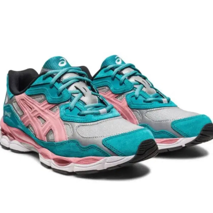 [BUNJANG] Asics Awake NY Limited Edition Sneakers / 아식스 어웨이크뉴욕 콜라보 한정판 235 새상품