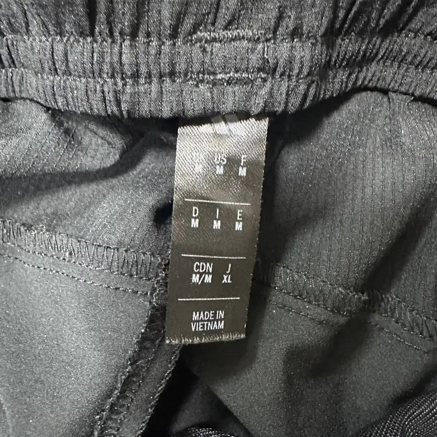 [BUNJANG] Adidas Woven Black Track Pants / (바배) 아디다스 우븐 블랙 트랙 팬츠