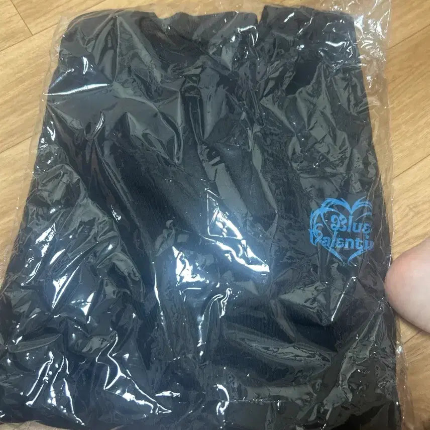 [BUNJANG] NMIXX Blue Valentine Sweatshirt XL / 엔믹스 블루발렌타인 맨투맨 xl