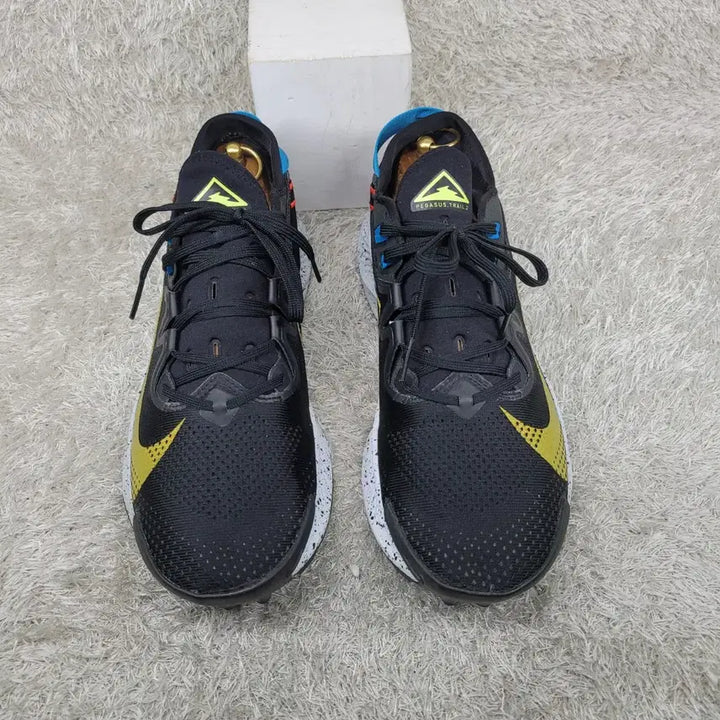 [BUNJANG] Nike Pegasus Trail 4 Black/Yellow Sneakers / 구제짱짱맨 270 나이키 페가수스 트레일 4 블랙/옐로우 스니커즈