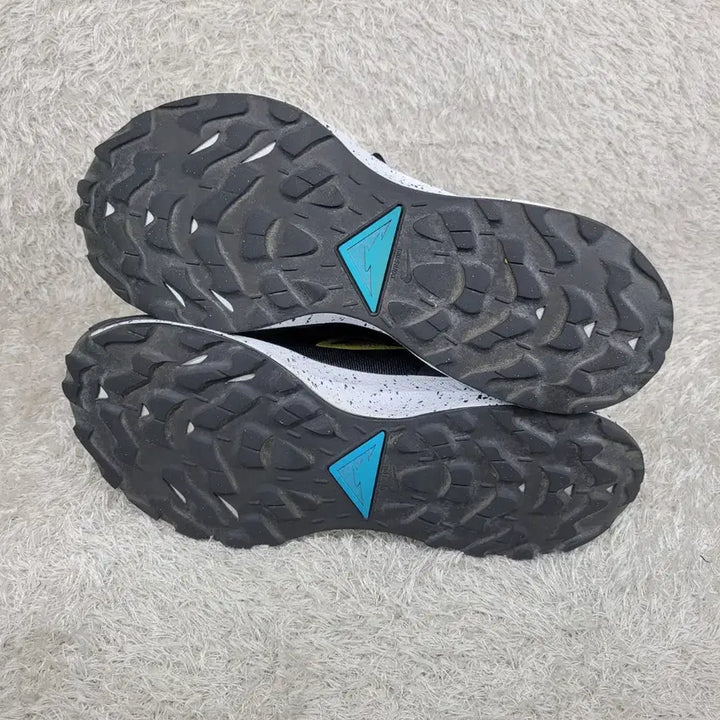 [BUNJANG] Nike Pegasus Trail 4 Black/Yellow Sneakers / 구제짱짱맨 270 나이키 페가수스 트레일 4 블랙/옐로우 스니커즈