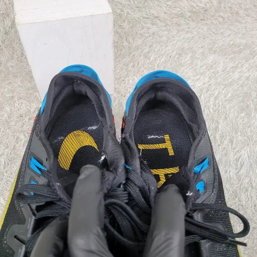 [BUNJANG] Nike Pegasus Trail 4 Black/Yellow Sneakers / 구제짱짱맨 270 나이키 페가수스 트레일 4 블랙/옐로우 스니커즈