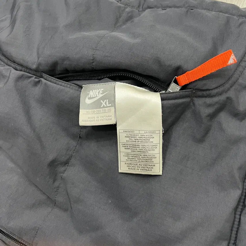 [SOLD OUT] 나이키 올드스쿨 리버시블 백로고 후리스 바람막이 자켓 100 L 정도