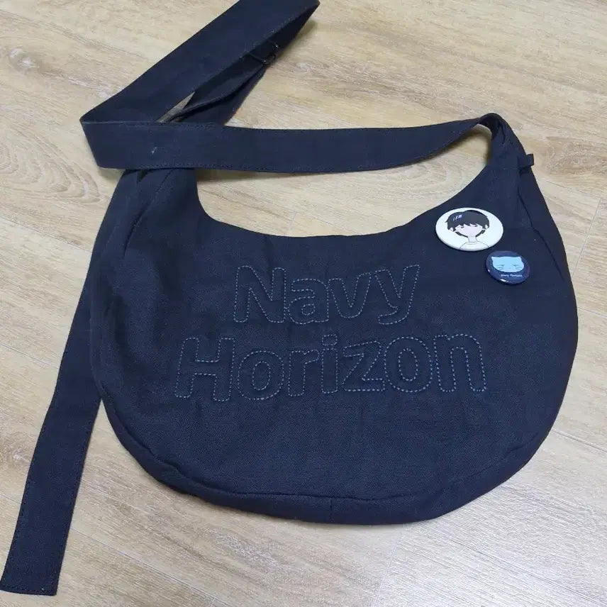 [BUNJANG] Ha Hyun Sang Navy Horizon MD Bag / 하현상 navy horizon md 가방