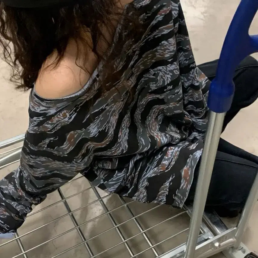 [BUNJANG] Camo Oversized T-shirt / <새상품> 카모 오버 티셔츠 1color