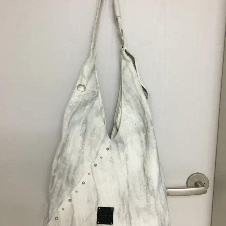 [SOLD OUT] 스퀘어라인 Vimoe 비모에_White
