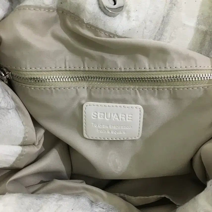 [SOLD OUT] 스퀘어라인 Vimoe 비모에_White