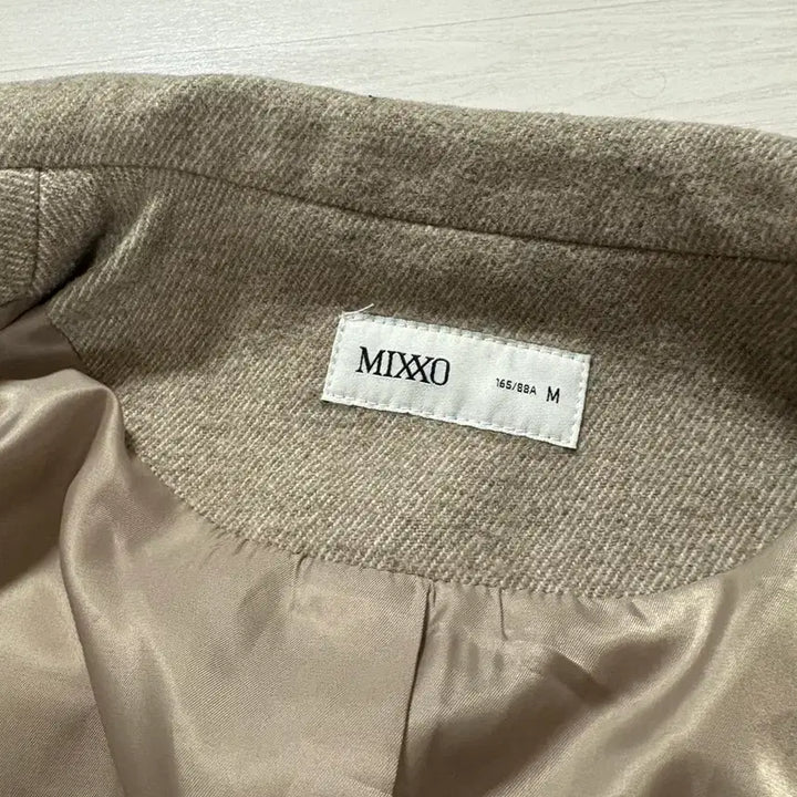 [SOLD OUT] 미쏘 테일러드 자켓 m