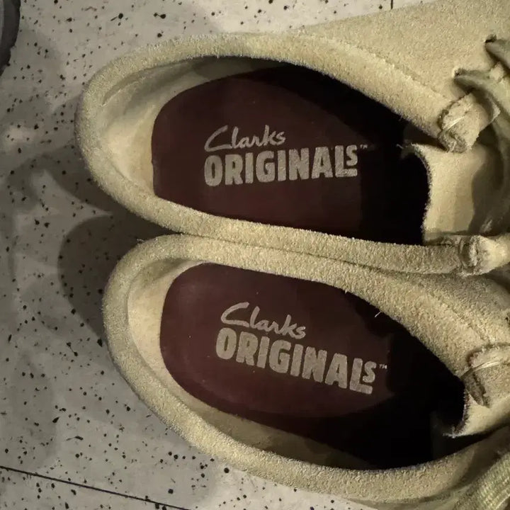 [BUNJANG] Clarks Wallabee Maple Suede Shoes (US 4.5/235mm) / 클락스 왈라비 메이플 스웨이드 235사이즈 판매해요