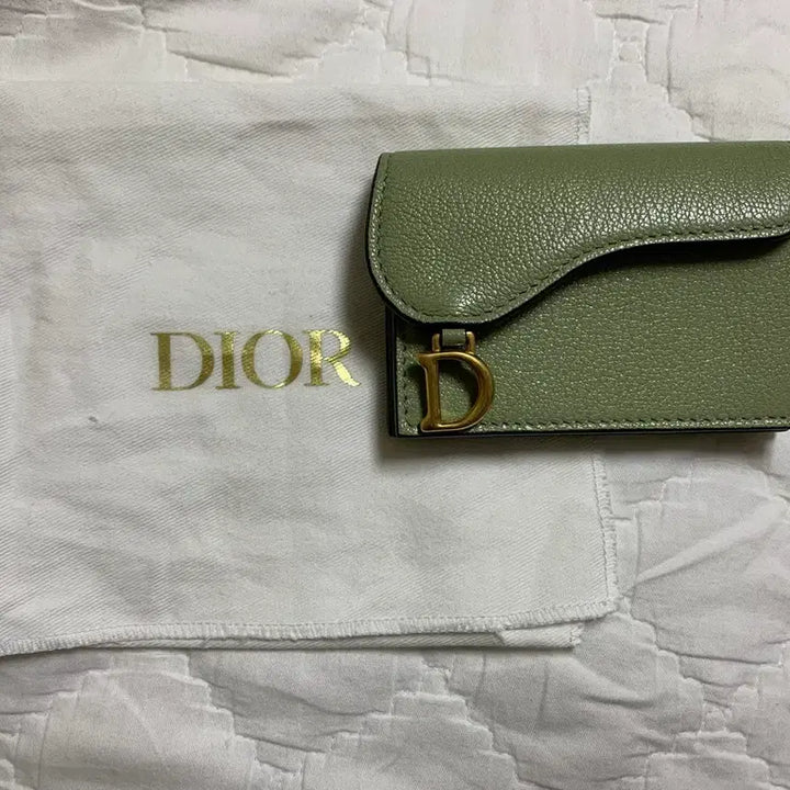 [BUNJANG] Dior Saddle Flap Card Holder Sage Green Card Wallet / 디올 새들 플랩 카드홀더 세이지 그린 카드지갑