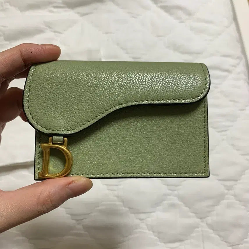 [BUNJANG] Dior Saddle Flap Card Holder Sage Green Card Wallet / 디올 새들 플랩 카드홀더 세이지 그린 카드지갑