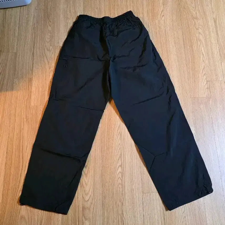 [BUNJANG] WMC Deep Pleats Nylon Pants Black (Size L) / 더블유엠씨 딥플리츠 나일론 팬츠 블랙 32(L)사이즈