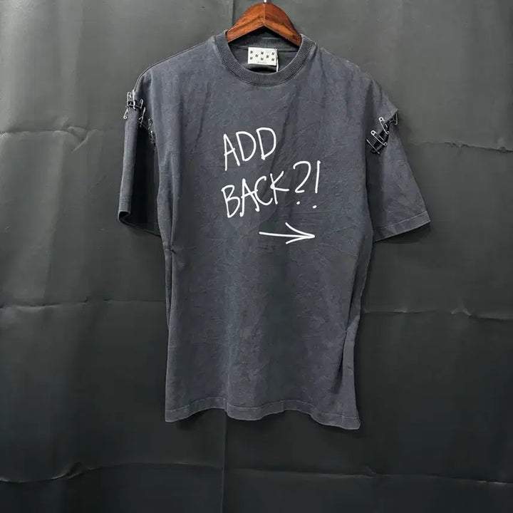 [BUNJANG] Broken New Short Sleeve T-shirt / 브로큰 새상품 반팔 티셔츠