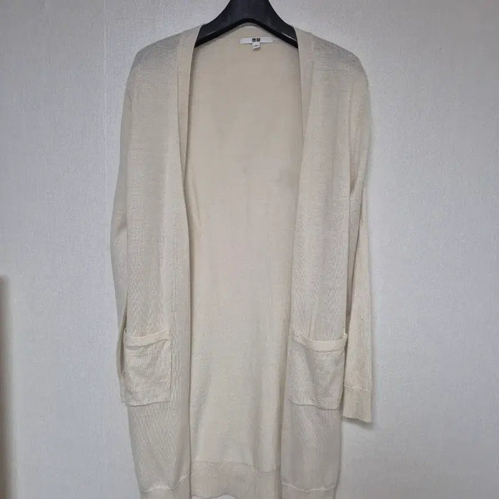 [BUNJANG] Uniqlo Ivory Cardigan / 유니클로 아이보리색 가디건