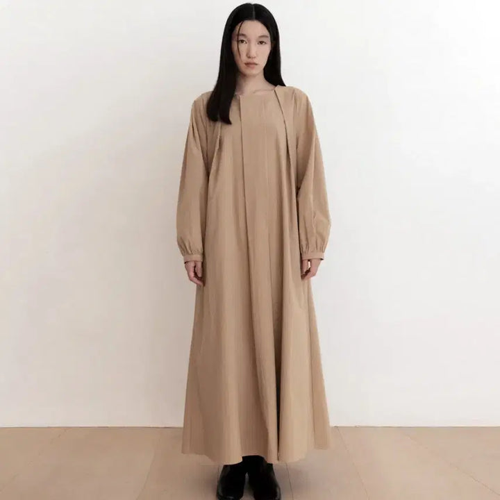 [BUNJANG] B.MUSE Venue Beige Vercro Maxi Dress / 비뮤즈(B.MUSE) 베뉴엣 베이지 벨르크원피스 롱기장 프리사이즈 새상품