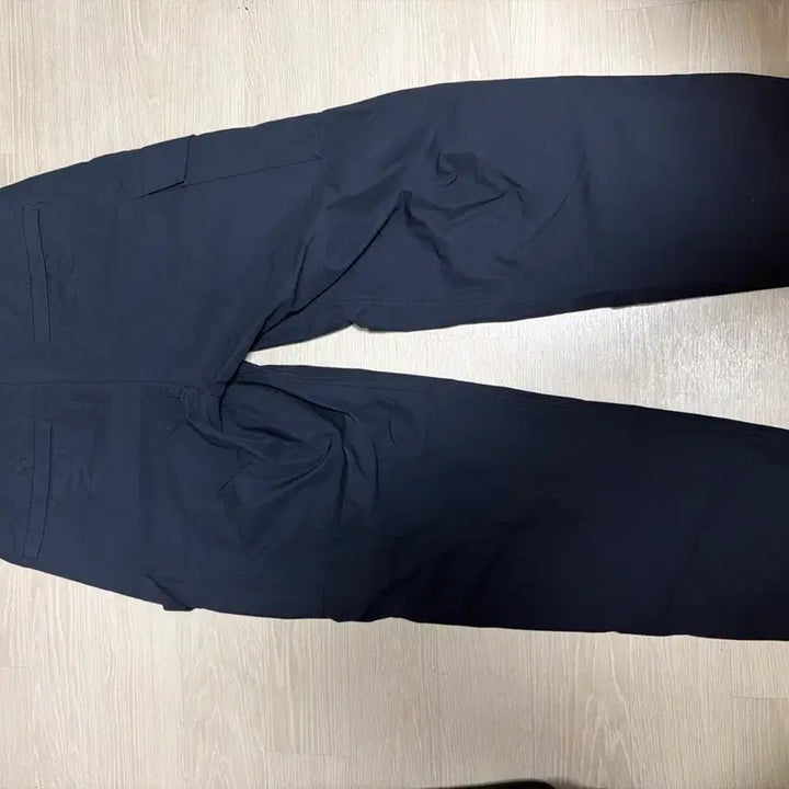 [BUNJANG] Stone Island 25SS Ghost Piece Cargo Pants / 스톤아일랜드 25ss 고스트 피스 카고 팬츠 (새상품/QR o /택x)