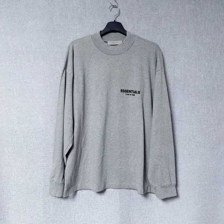 [BUNJANG] Fear of God Essentials Logo Patch T-shirt / 피어오브갓 에센셜 로고 패치 티셔츠