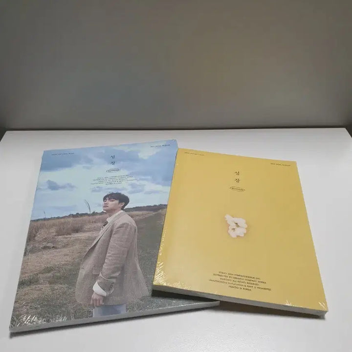 [BUNJANG] DOH Kyung Soo Growth Album 2-Version Set (Sealed) / 도경수 성장 앨범 2종 세트 (미개봉)