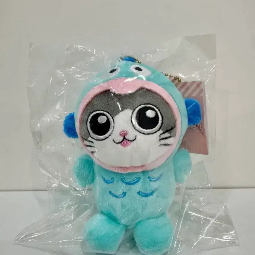 [BUNJANG] Sanrio Hankyo-dong Cat Transformed into Uncle x Sanrio Doll / [일본정품]한교동 네코오지 고양이로 전생한 아저씨 x 산리오 인형
