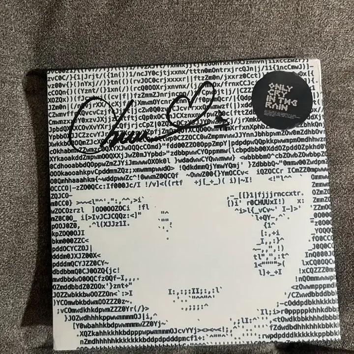[SOLD OUT] Chuu 츄 친필 솔로 싸인앨범 판매 ㅂㅁ