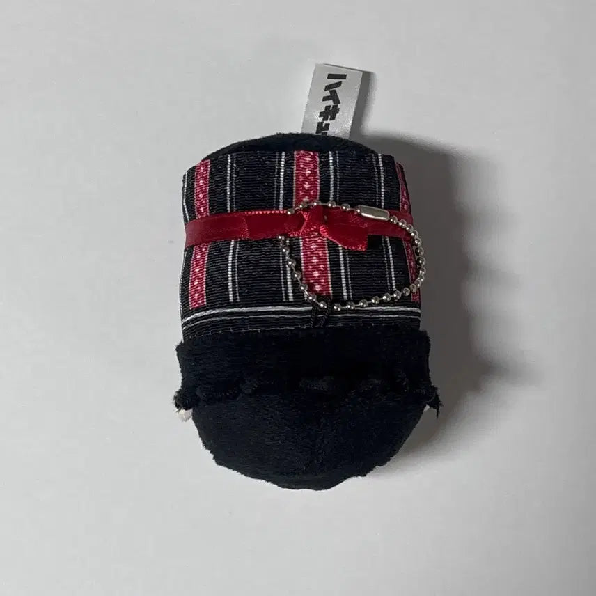 [SOLD OUT] 쿠로오 유카타 모찌마스 쯔무 누이 키링