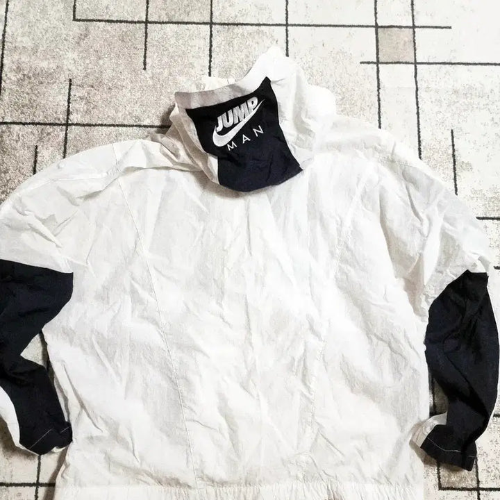 [BUNJANG] Nike Jordan Jumpman Anorak Half-Zip Windbreaker White XXL / 나이키 조던 점프맨 아노락 하프집업 바람막이 화이트 사이즈 XXL 110