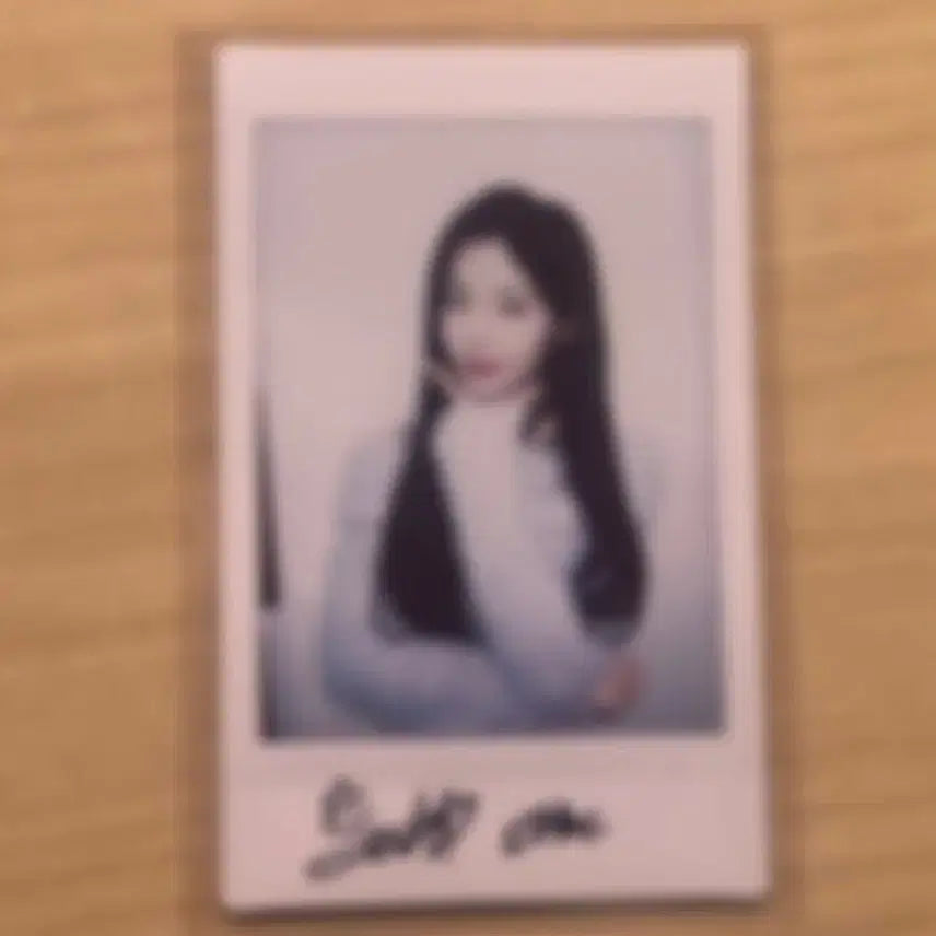 [BUNJANG] tripleS Seodahyun Signed Polaroid / 트리플에스 서다현 보충영통 싸인 폴라로이드