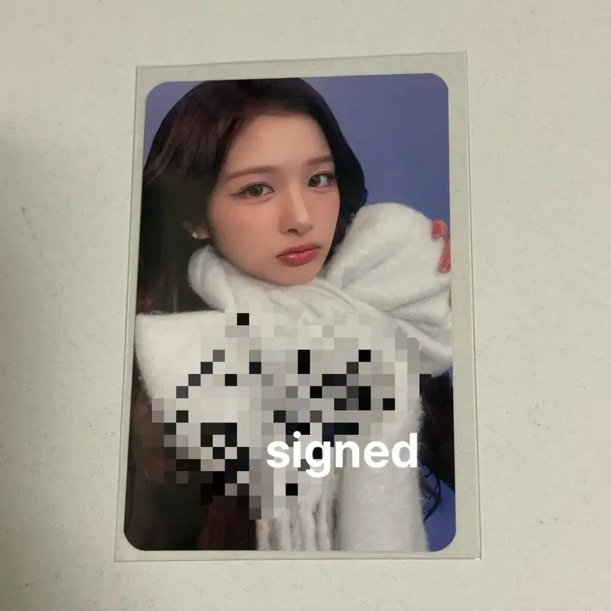 [BUNJANG] NMIXX Sullyoon Signed Photocard (Makestar Winner) / 엔믹스 설윤 메이크스타 당첨자 싸인 포카 포토카드 멬스 리본목도리 포토회