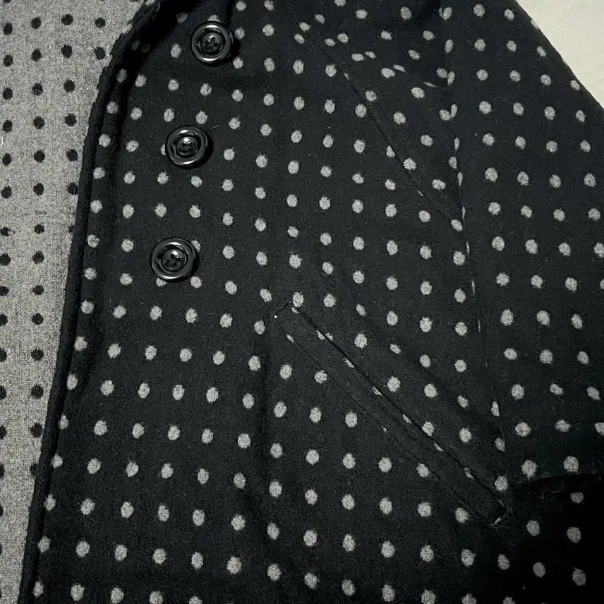 [BUNJANG] Mongrel Dot Hooded Cape Coat / 모리걸 도트 후드 케이프 코트 블랙 몽글 빈티지