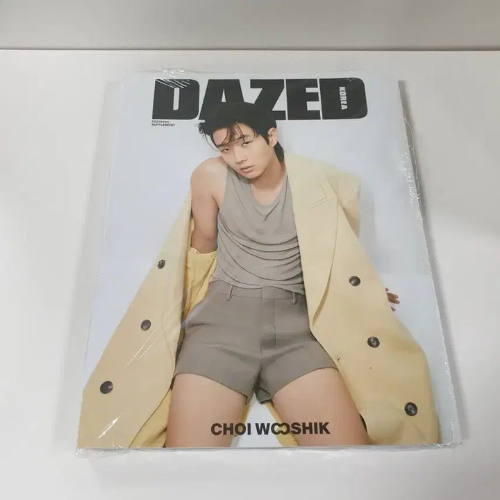 [BUNJANG] Dazed Choi Woo-shik May 2023 Magazine / 데이즈드 최우식 2023 5월호 잡지
