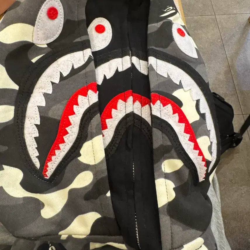 [BUNJANG] BAPE City Camo Shark Double Hoodie / 베이프 시티 카모 샤크 더블 후드