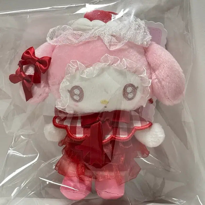 [BUNJANG] Whipping Cherry My Melody Mascot Doll Keyring / 휘핑체리 쇼비도 마이멜로디 마스코트 인형키링