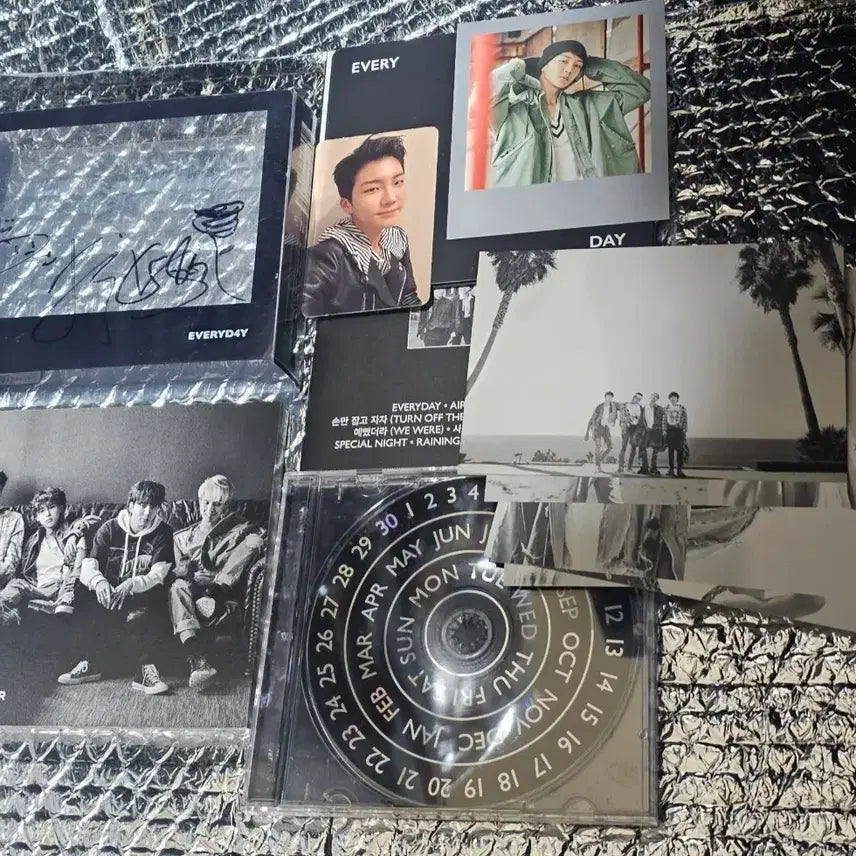 [BUNJANG] Winner Official 2nd Album Signed Album / 위너 Winner 정규 2집 싸인 비매 앨범 최저가 팝니다!