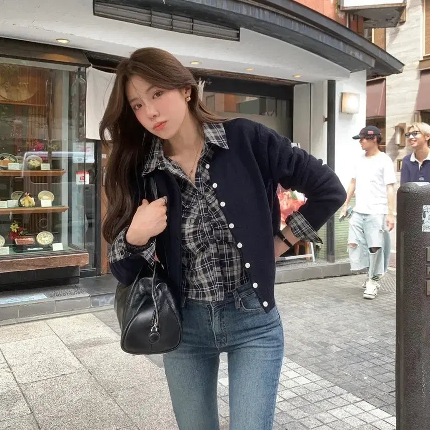 [BUNJANG] Modenrobe Modifit Shring Check Crop Slim Shirt / [모던로브/모디핏] 셔링 체크 크롭 슬림 셔츠 브라운