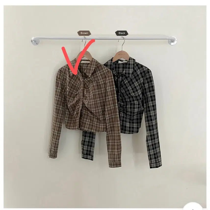 [BUNJANG] Modenrobe Modifit Shring Check Crop Slim Shirt / [모던로브/모디핏] 셔링 체크 크롭 슬림 셔츠 브라운