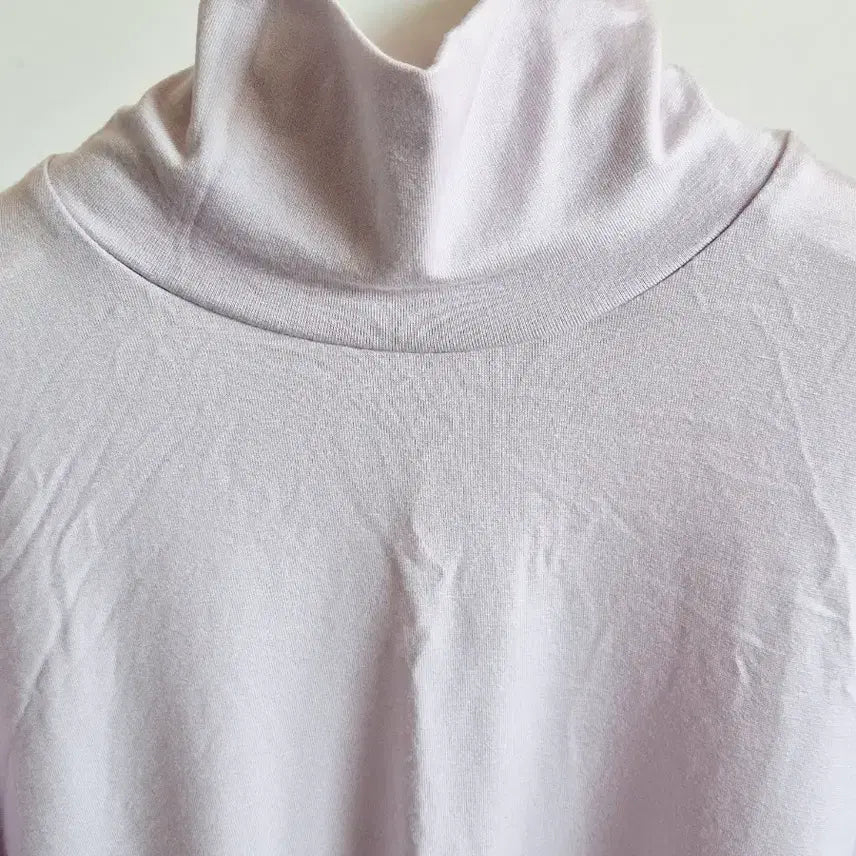 [BUNJANG] Frontrow Semi-Turtle Neck T-shirts / 프론트로우 반폴라 티