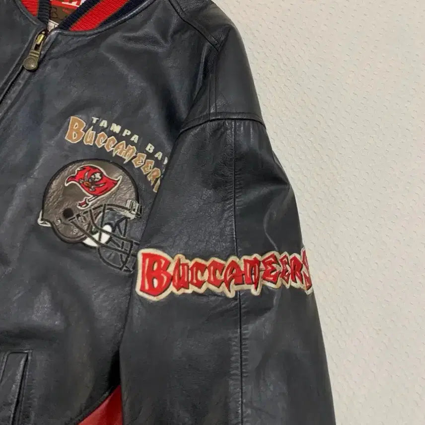 [BUNJANG] NFL Tampa Bay Buccaneers Leather Jacket / NFL Buccaneers Leather Jacket