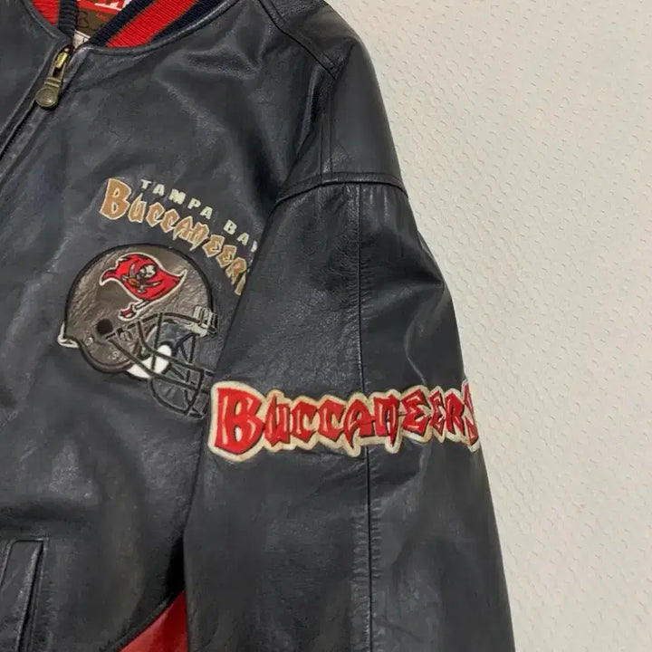 [BUNJANG] NFL Tampa Bay Buccaneers Leather Jacket / NFL Buccaneers Leather Jacket