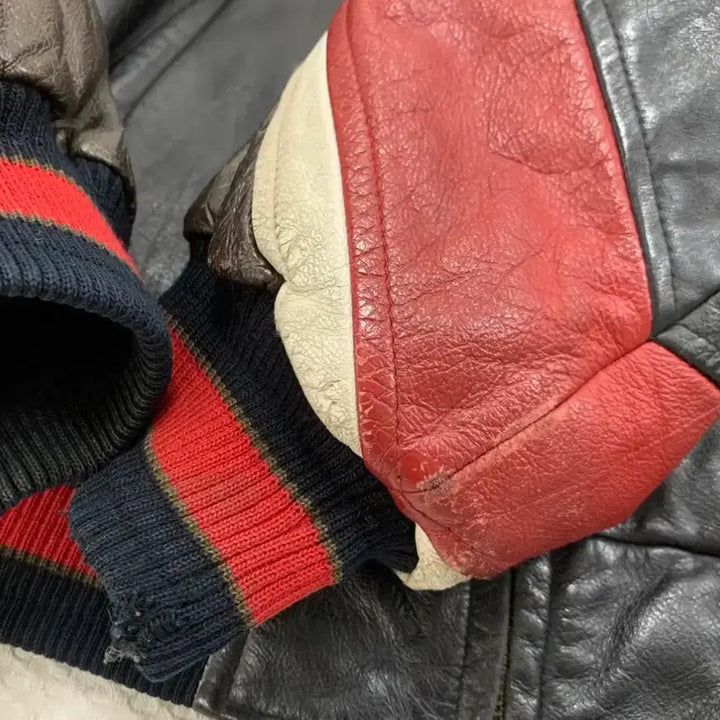 [BUNJANG] NFL Tampa Bay Buccaneers Leather Jacket / NFL Buccaneers Leather Jacket