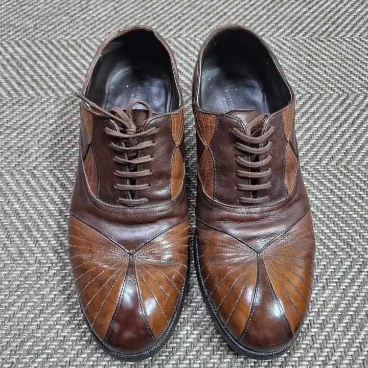 [BUNJANG] Bottega Veneta Leather Shoes / 보테가 베네타 구두 260