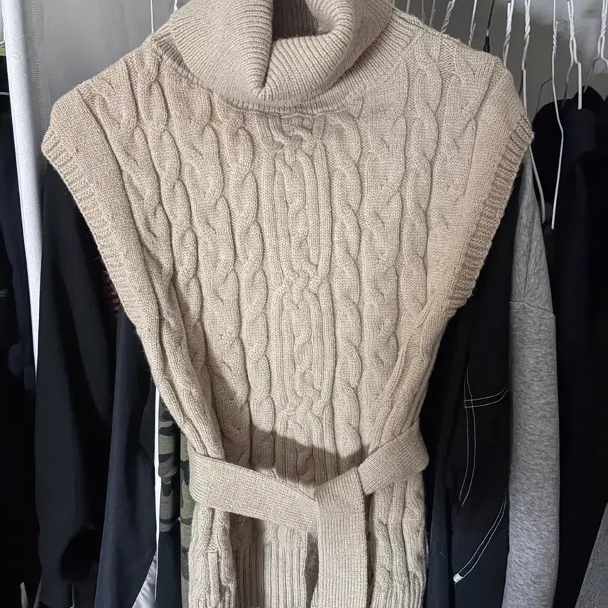 [BUNJANG] Beige Sleeveless Turtleneck Knit Set / 베이지 민소매 터틀넥 니트 벨트끈 세트