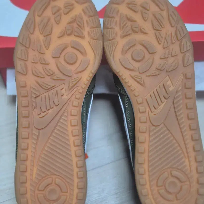 [BUNJANG] Joykick Foot Volleyball Shoes Size 275 / 조이킥족구화