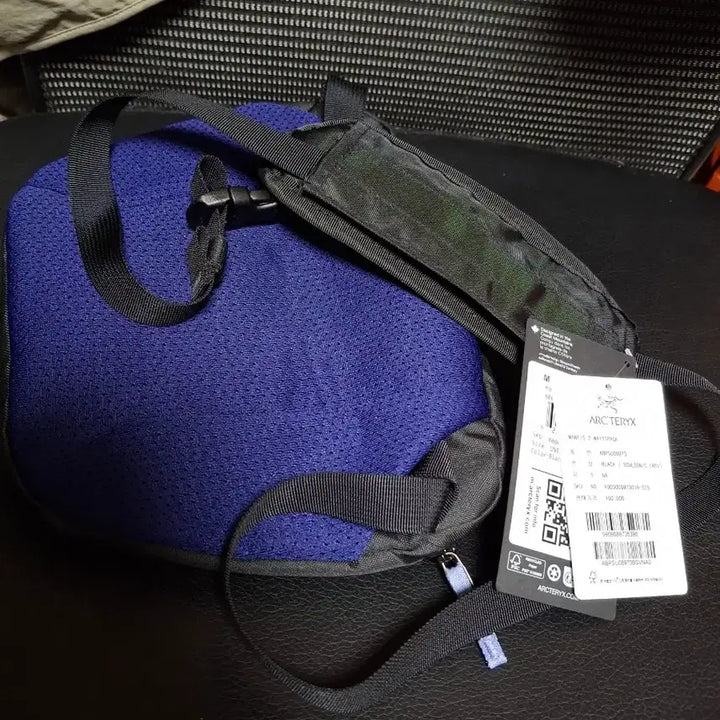 [BUNJANG] Arc'teryx Mantis 2 Waistpack Black/Soulsonic / 아크테릭스 맨티스2 웨이스트팩 블랙/소울소닉