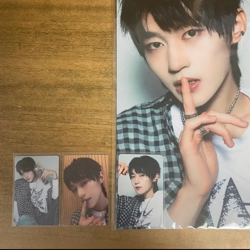 [BUNJANG] Heo Jung-hsing Exhibition Photocard A4 Poster Bundle Set / 허중싱 보플 전시회 포카 a4포스터 일괄