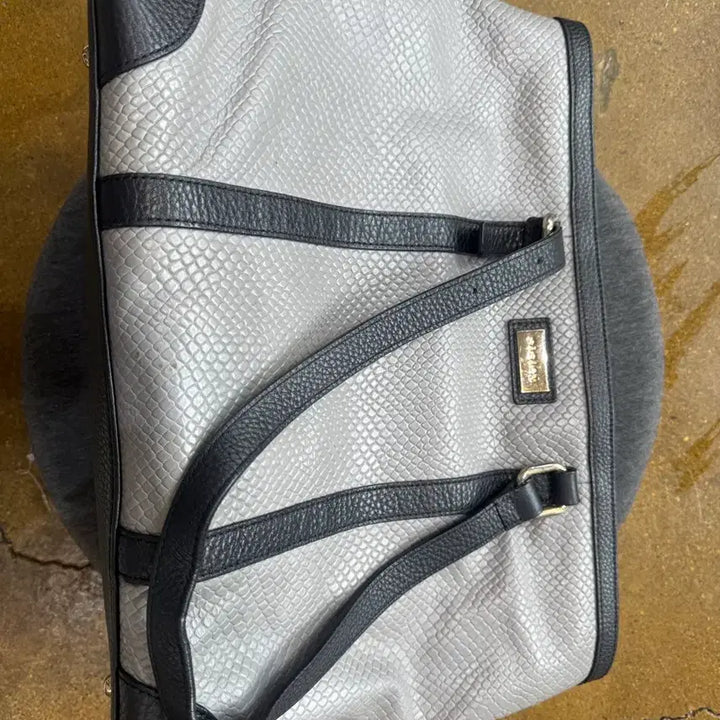 [BUNJANG] Sisley Gray Snake-Embossed Tote Bag / 시슬리 회색 뱀피 토트백