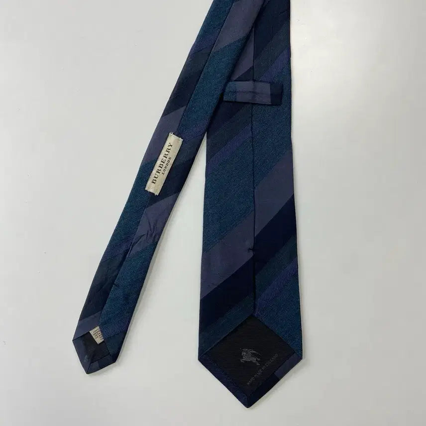 [SOLD OUT] 버버리 (Burberry) 신형라벨 정품 명품넥타이