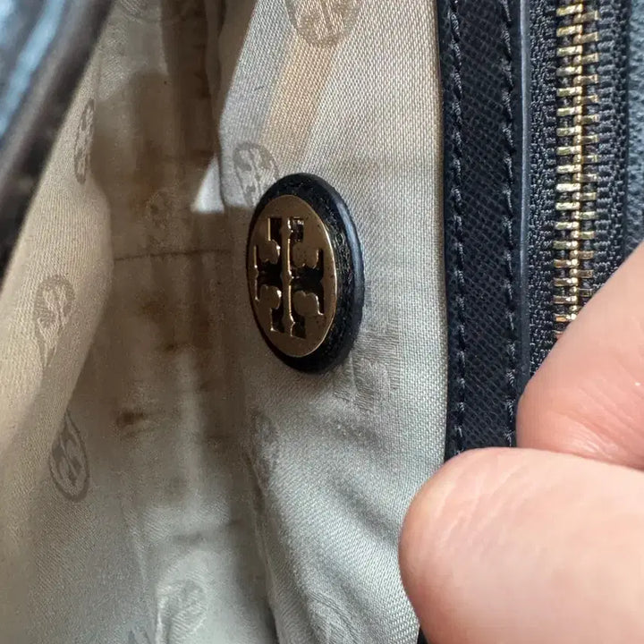 [BUNJANG] Tory Burch Leather Chain Crossbody Bag / 토리버치 블랙 레더 체인 크로스백